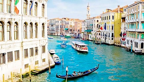 ‘या’ शहरात मुक्काम न केल्यास बसतो भुर्दंड!