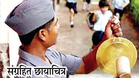 विद्यार्थ्यांना पाणी पिण्याची आठवण कधी करणार? .. प्रस्ताव अजूनही धूळखात