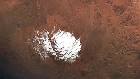 मंगळाच्या दक्षिण ध्रुवावर पाण्याचे अस्तित्व?