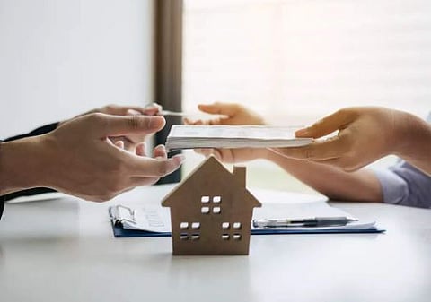 पुणे : गृहप्रकल्पातील सदस्यांना 38 वर्षांनंतर मिळाला मालकी हक्क