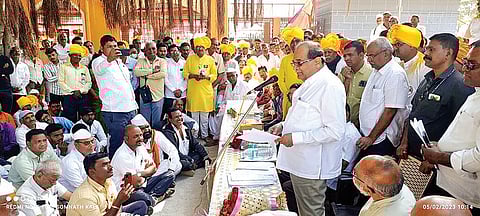 संगमनेर : खंडोबा मंदिरासाठी 2 कोटींचा निधी देणार : पालकमंत्री राधाकृष्ण विखे पाटील