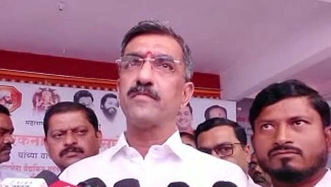 सांगली : पूर्वी लोक टीव्हीवर संजय राऊत यांना ऐकायचे आता बंद करतात – शंभूराज देसाई