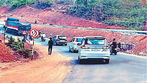 रत्नागिरी : परशुराम घाट आजपासून दुपारी 6 तास वाहतुकीस बंद