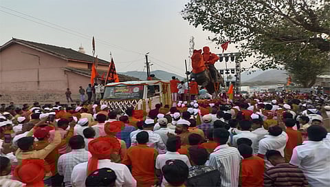 नाशिक : 77 बैलगाड्यांच्याद्वारे मांडव मिरवणुक; खा. शरद पवारांच्या हस्ते होणार अनावरण