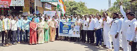 काष्टी : देशासाठी गांधी घराण्याचे बलिदान : काँग्रेस जिल्हाध्यक्षा अनुराधा नागवडे