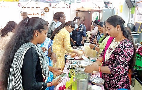 पुणे : देहविक्रय करणार्‍या महिलांसाठी ’धारा मेळा’