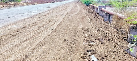 रस्ताकामाची चौकशी करा; गोणेगाव -गोमळवाडीकर आक्रमक