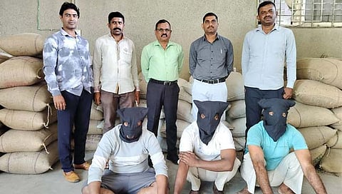 हिंगोली: धान्य चोरणारी आंतरराज्य टोळी जेरबंद; अडीच लाखांचा मुद्देमाल जप्त