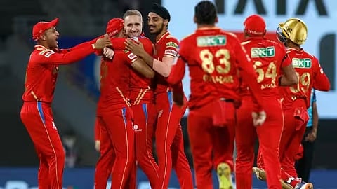 Punjab Kings XI IPL 2023 : पंजाब किंग्जला धक्का! ‘या’ इंग्लिश खेळाडूला मिळाली नाही ‘एनओसी’