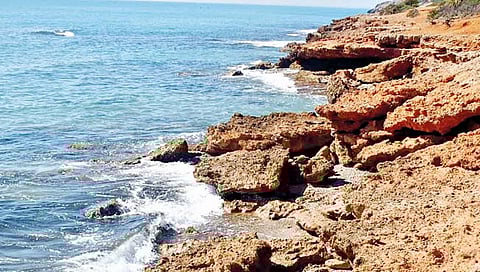 ११ राज्यांच्या सागरी किनारपट्ट्यांची धूप