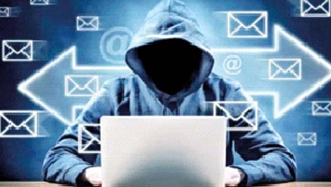 माध्यम : डेटा सुरक्षेचे आव्हान