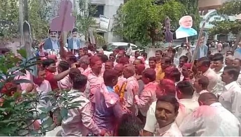 एकनाथ खडसेंना मोठा धक्का ; भुसावळ बाजार समितीवर फुलले कमळ