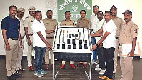 नाशिक : मुंबई-आग्रा महामार्गावर दरोडेखोरांची टोळी जेरबंद