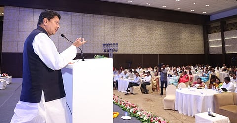 आधुनिक महाराष्ट्रासाठी एकजुटीने कार्य करावे : शालेय शिक्षणमंत्री दीपक केसरकर