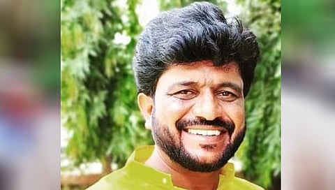 सावित्रीबाई फुले साहित्य संमेलनाचा उद्घाटन सोहळा सुप्रसिद्ध इतिहास संशोधक प्रा. शरद गोरे यांच्या हस्ते