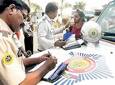 पुणे : दर महिन्याला 25 हजार नवे वाहनचालक रस्त्यावर