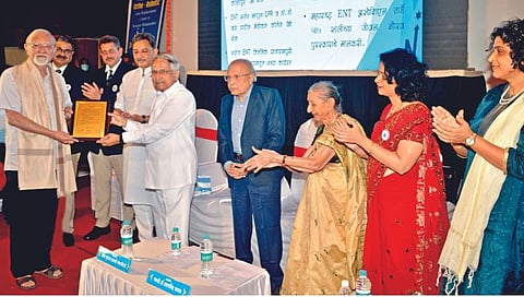 जैविक युद्धाशी लढा देणारे डॉक्टर्स खरे वैद्यकीय सैनिक : डॉ. प्रतापसिंह जाधव