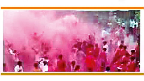 प्रस्थापितांचाच बोलबाला!