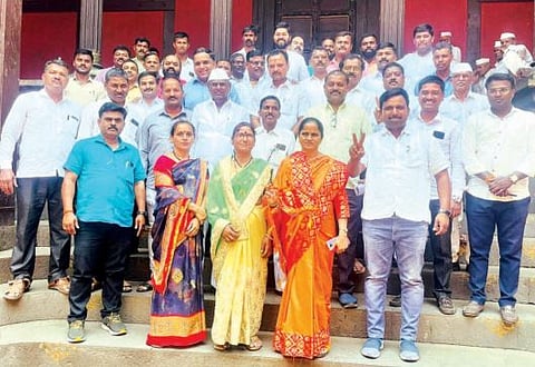 भोर बाजार समितीत महाविकास आघाडीत फूट