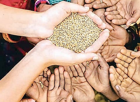 पुणे : आनंदाचा शिधा योजनेचे नियोजन फसले !