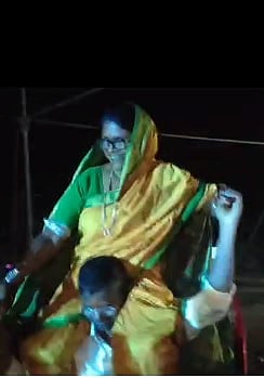 नाशिक : महाराष्ट्र विधानसभेचे उपाध्यक्ष ना. नरहरी झिरवाळ जेव्हा आपल्या भाचीच्या लग्नात ठेका धरतात