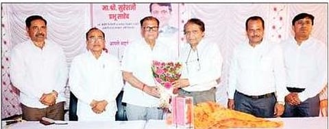 प्रेरणा पतसंस्थेने दिला सामान्यांना आधार, माजी मंत्री सुरेश प्रभू; गुहा येथील पतसंस्थेस दिली सदिच्छा भेट