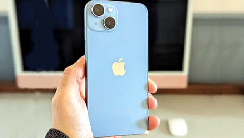 iPhone : आयफोनच्या लोकप्रियतेत अकरा वर्षांमध्ये प्रथमच घट