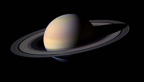 शनीची कडी होत आहे गायब!