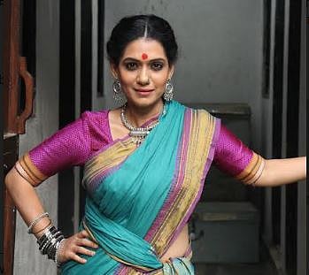 तुझेच मी गीत गात आहे