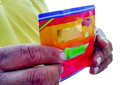 पिंपरी : गुटखाबंदीची नौटंकी; टपरी, किराणा दुकानातही होतेय सर्रास विक्री