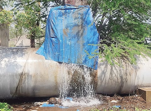 पुणे जिह्यातील जनाई-शिरसाई योजनेतून पाण्याची चोरी