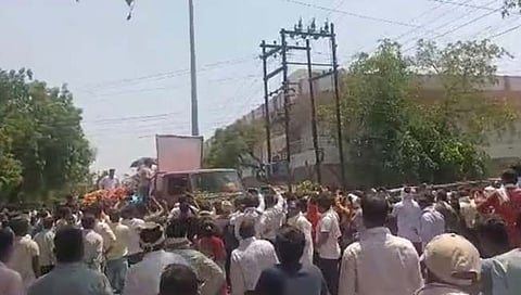 funeral procession of MP Dhanorkar  
