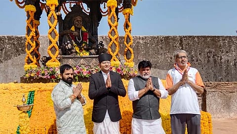 किल्ले रायगडवरून ‘हर घर सावरकर’ अभियानाला सुरुवात