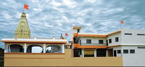 श्रीरामपूर : चंदनापुरीत साकारले 1.10 कोटीचे साई मंदिर