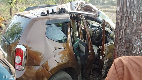 Chandrapur Car Accident : कार अपघातात नागपूरचे ड्रग्ज इन्सपेक्टर ठार; पत्नी जखमी
