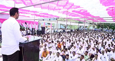 शेतकर्‍यांना शासनाने तातडीने मदत करावी ; आमदार शंकरराव गडाख