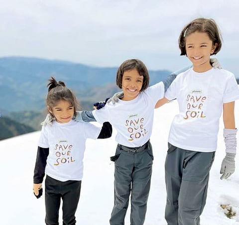 तीन हिरकणींनी सर केले मरहनी शिखर