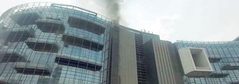 विमाननगरच्या आयटी हबमध्ये आग ; आगीदरम्यान इमारतीत होते तब्बल दोन हजार कर्मचारी