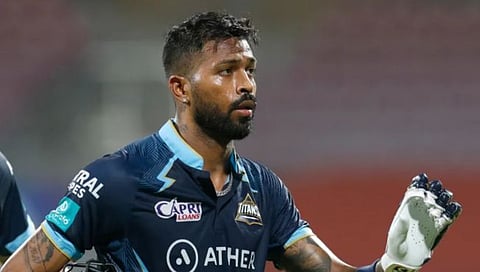 Hardik Pandya : मुंबईविरूध्दच्या सामन्यात हार्दिकने का केली नाही गोलंदाजी? जाणून घ्या कारण..