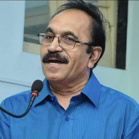 डॉ. रवींद्र शोभणे www.pudhari.news 