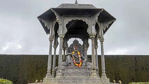 ३५० व्या शिवराज्याभिषेक सोहळ्याला येणार साडेतीन लाख शिवभक्त