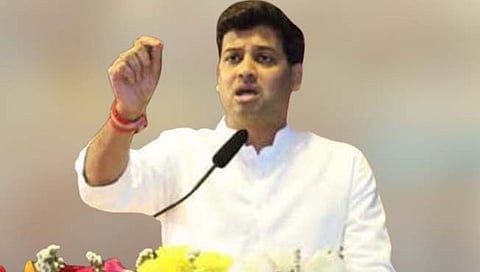 सत्तेसाठी बाळासाहेबांचे विचार विकणारे तुम्हीच खरे गद्दार : श्रीकांत शिंदे