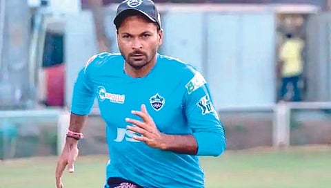 Mukesh Kumar : कसोटी खेळण्याचे स्वप्न साकार : मुकेश कुमार