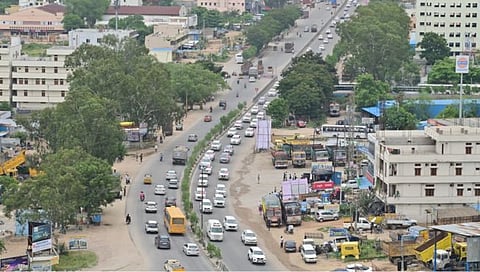 तेलंगणाच्या मुख्यमंत्र्यांची महाराष्ट्रात थाटात एंट्री