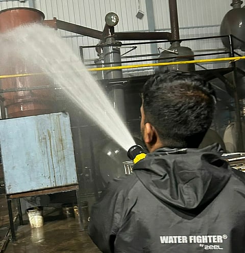 तळेगाव स्टेशन : अग्नीशमन विभागास दुर्घटना टाळण्यास मिळाले यश