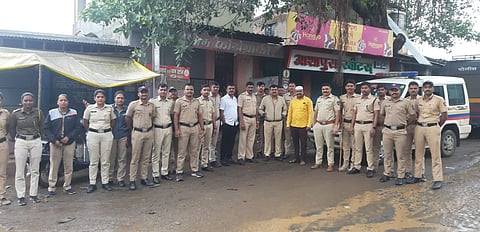 पुणे जिल्ह्यातील कडूस गावाला आले पोलिस छावणीचे स्वरूप