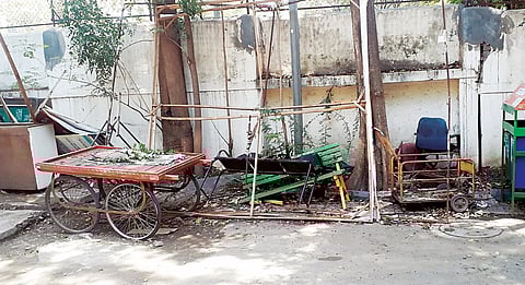 कासारवाडी येथील ‘ह’ क्षेत्रीय कार्यालयातील अधिकारी गायब