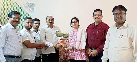 वडिलांना पदोन्नती, तर लेकीचा केंद्रीय लोकसेवा आयोगात डंका