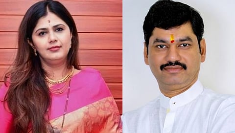Pankaja Munde And Dhananjay Munde : काळाची पावले ओळखून मुंडे बहीण-भावाचे बेरजेचे राजकारण