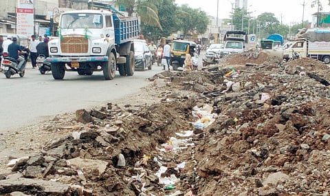 बिबवेवाडी : अप्पर डेपो परिसरामध्ये रस्ता खोदल्याने गैरसोय